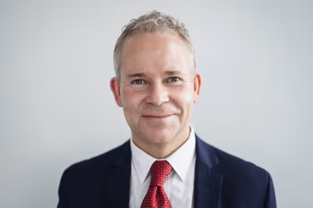 [headshot] image of customer (for a financial advisor)